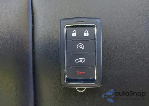 2025 Jeep Grand Cherokee Limited 4X4 from USA, damaged, VIN 1C4RJHBG0SC269386